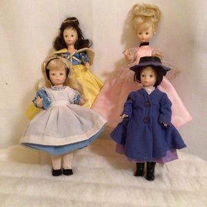 Vintage 1960s Horsman 8 inch ( Walt Disney Classic Dolls)